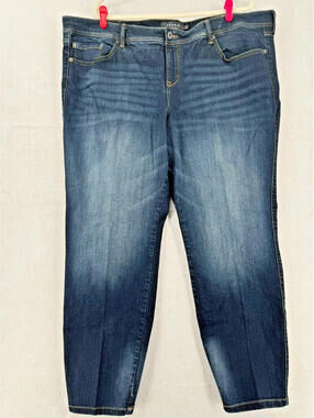 Torrid Women’s High Rise Stretch Denim Jeans Size 26R Blue Slimming Fit RN148862